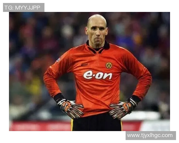 荷兰足球传奇前锋的辉煌历史与影响力探讨